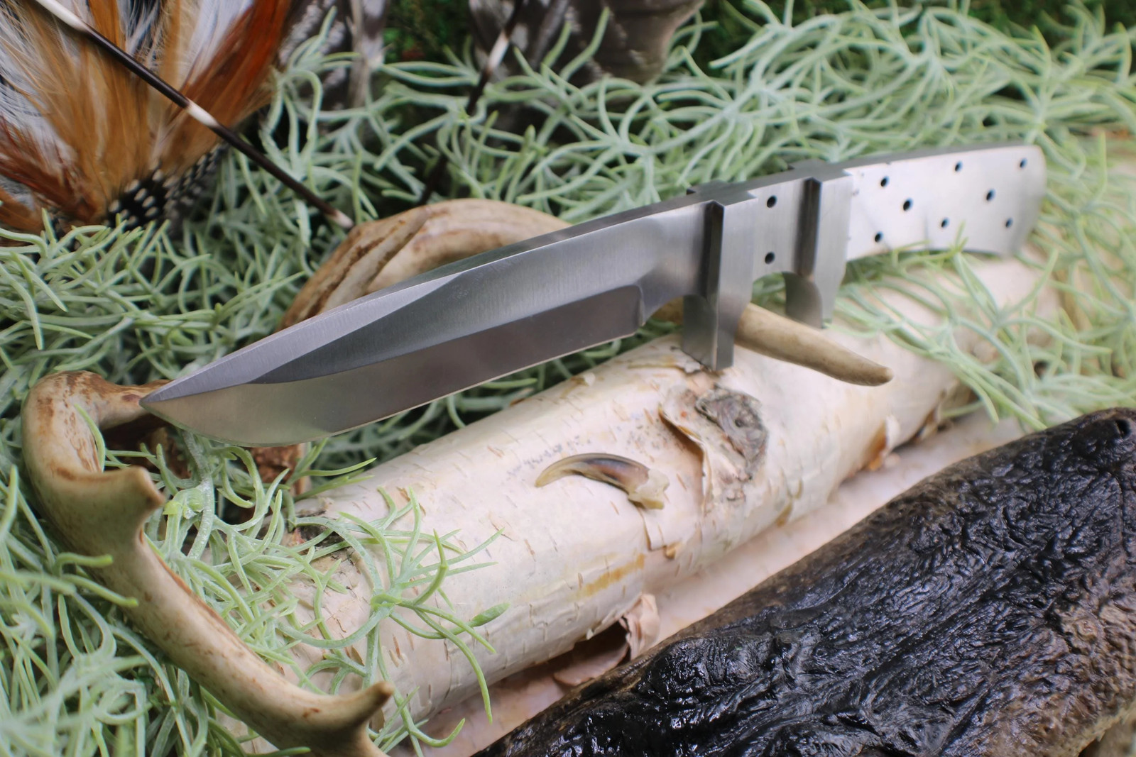 DIY Clip Point Hunting Knife Making Kit: 440C Blade, Bone/Horn Handle