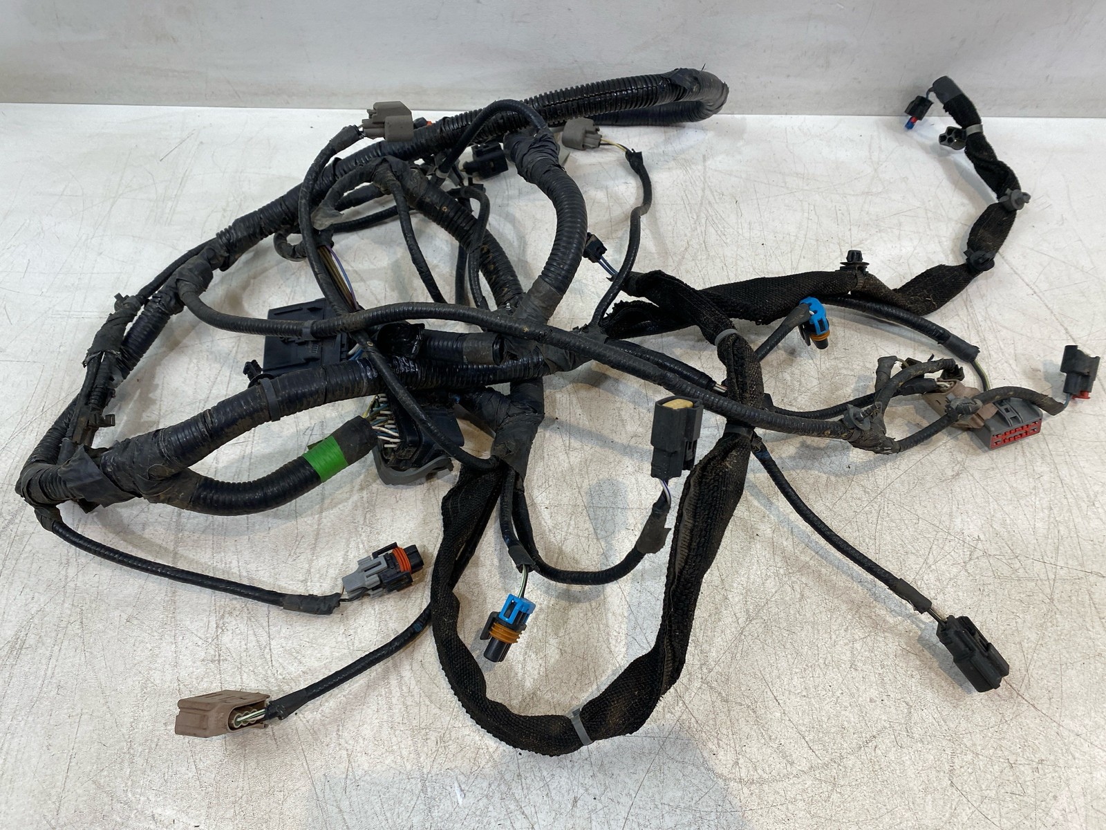 2015 JEEP GRAND CHEROKEE Front End Headlight Wiring Harness 68237628AC OEM