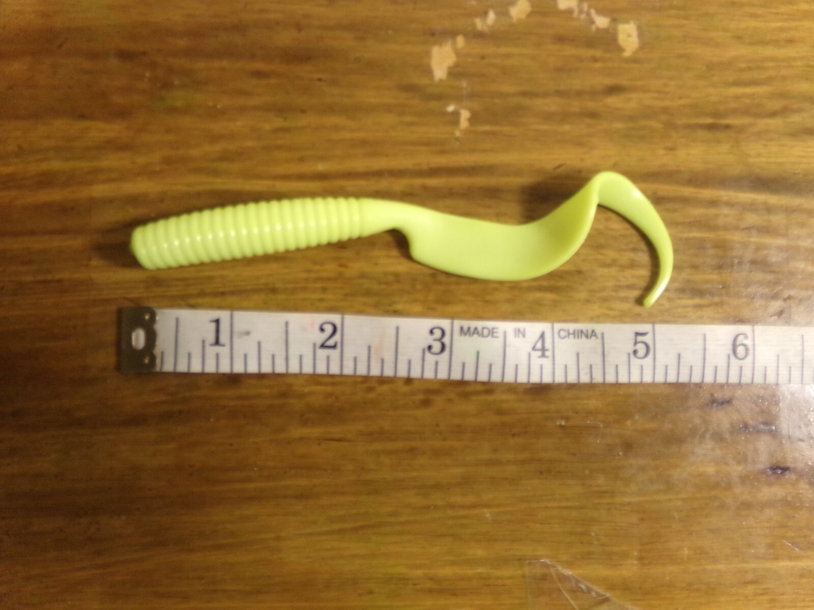 Striper Umbrella Rigs. Rock Fish Swimming eels. Yellow