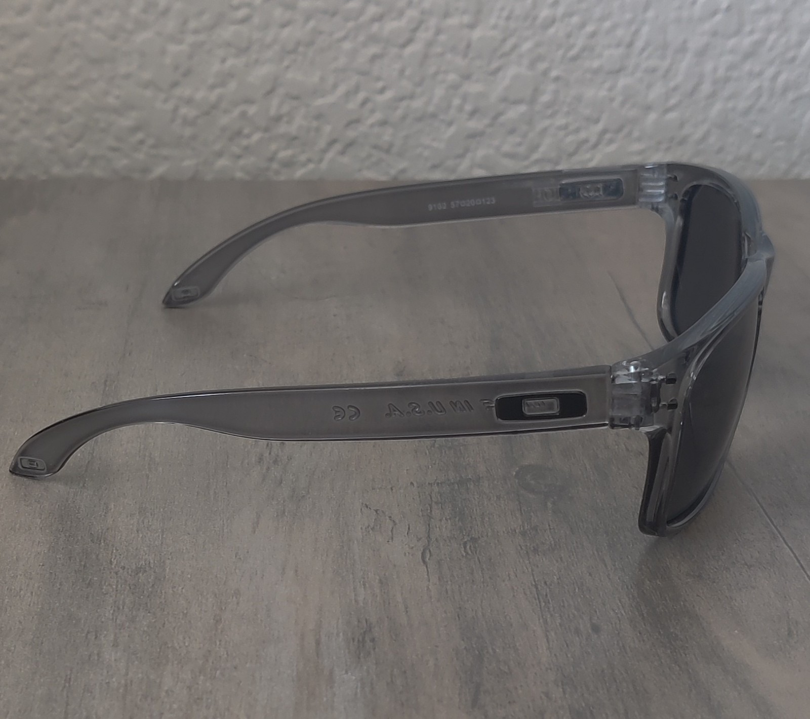*Rare* Smokey Gray Oakley HOLBROOK