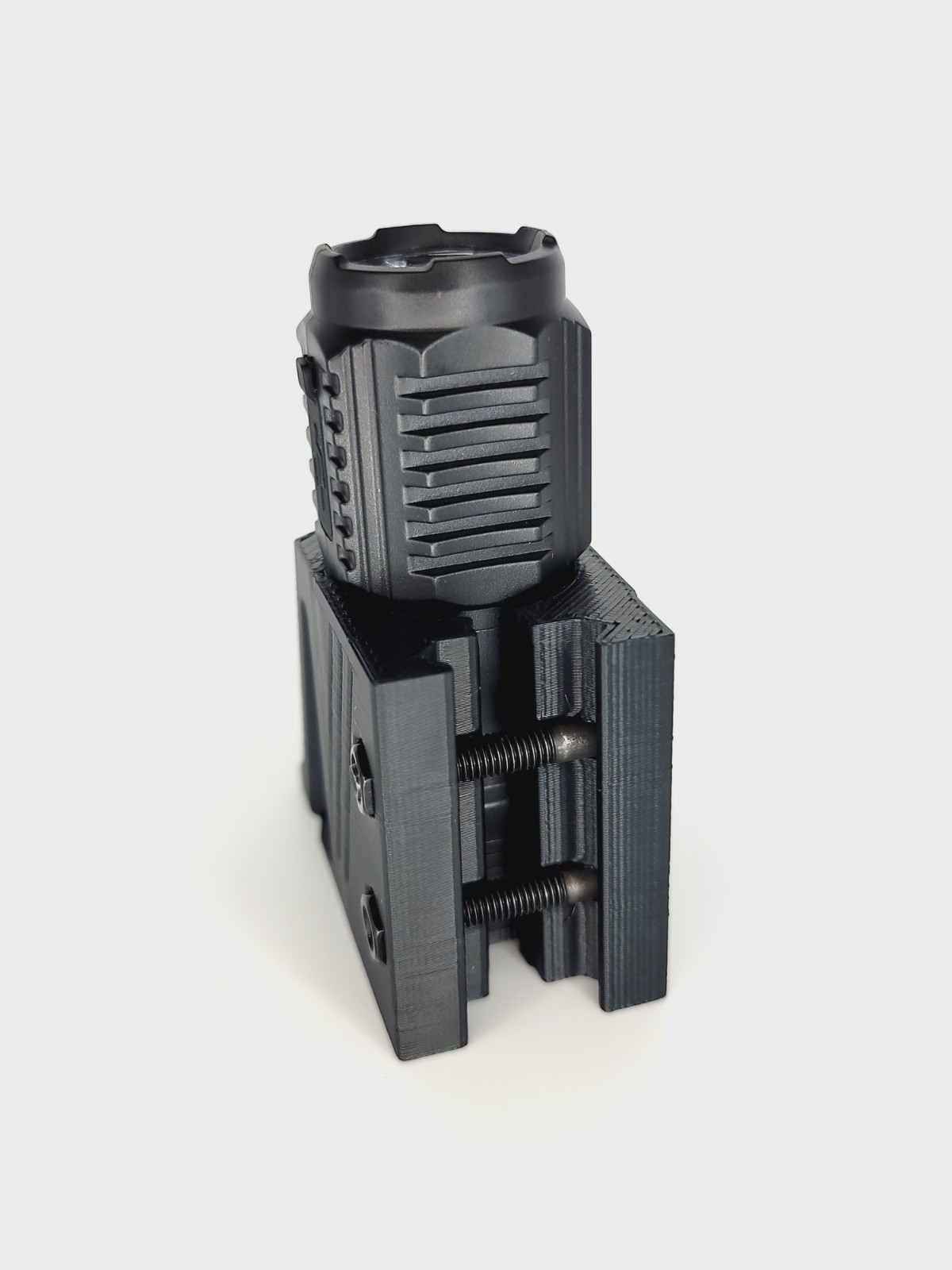 Tactical Flashlight - Rechargeable - 300 Lumen - 3 Wick - Picatinny Mount