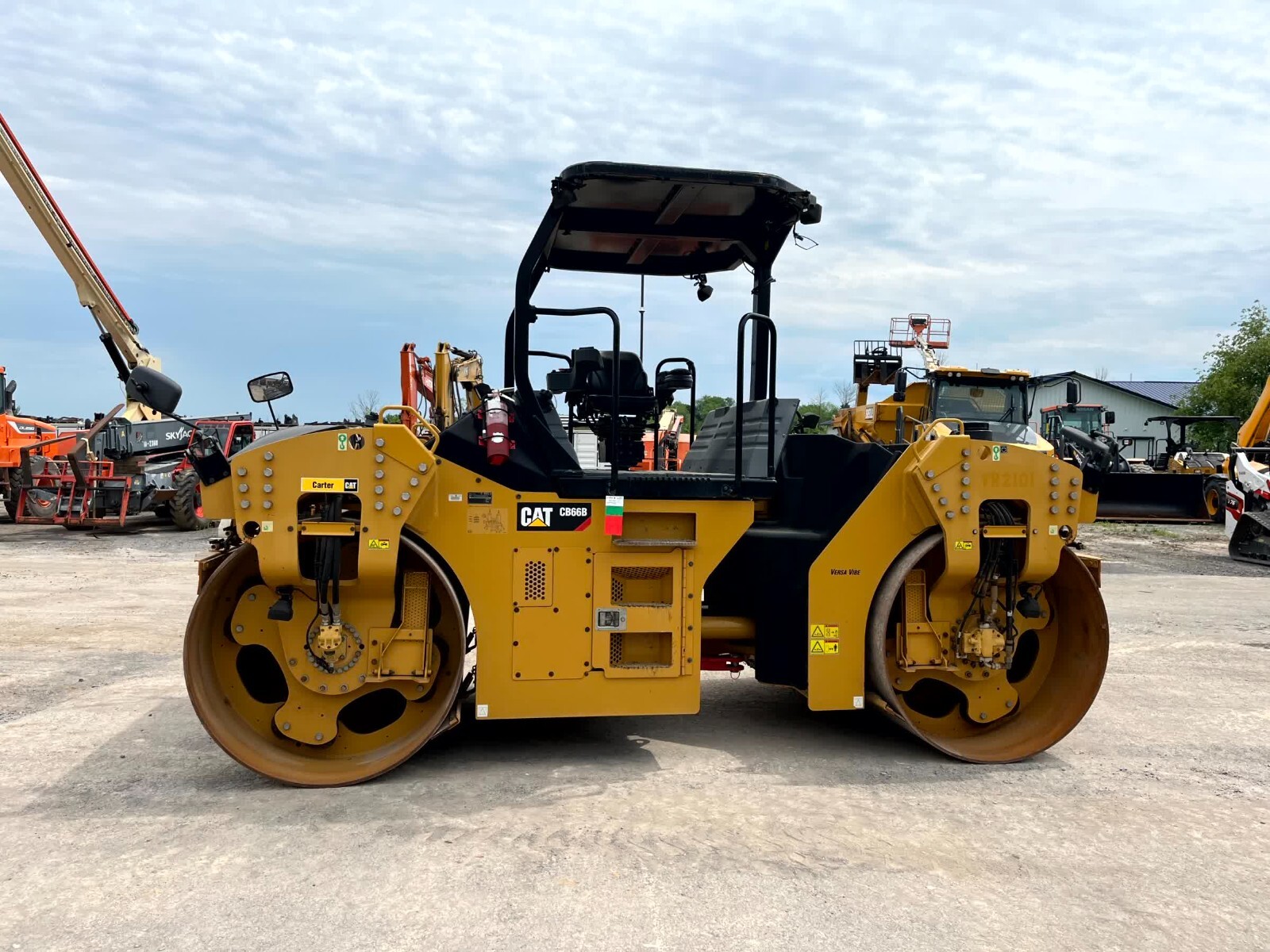 2017 Caterpillar CAT CB66B 84" Smooth Double Drum Vibratory Ride On Roller