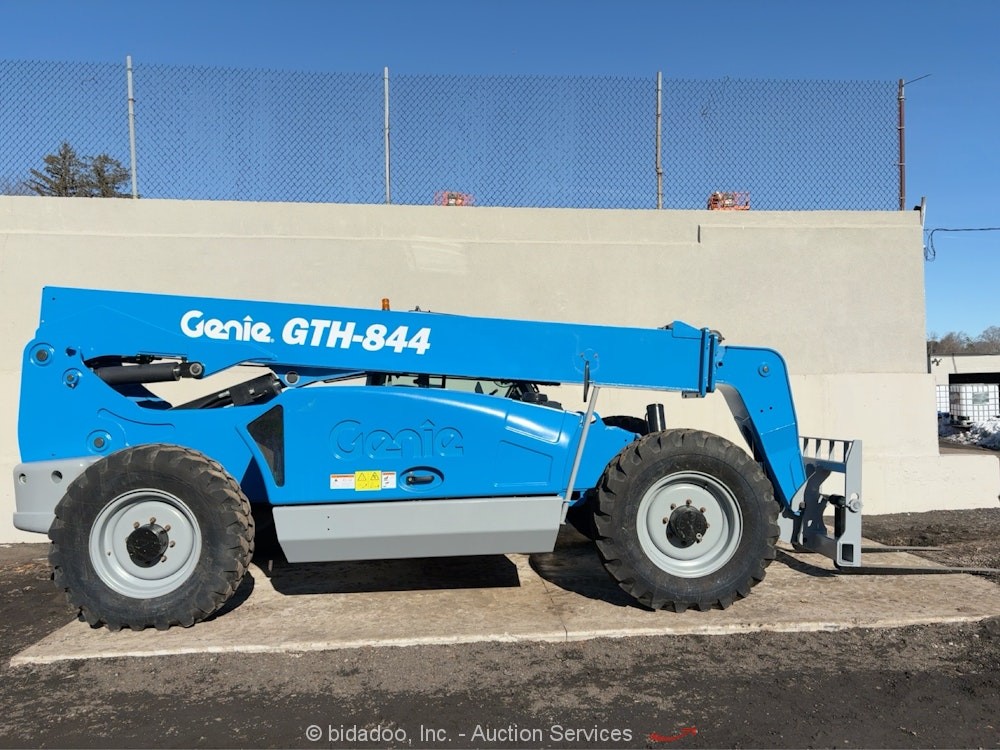 2014 Genie GTH-844 44' 8k lb Telescopic Reach Forklift Telehandler Cab bidadoo
