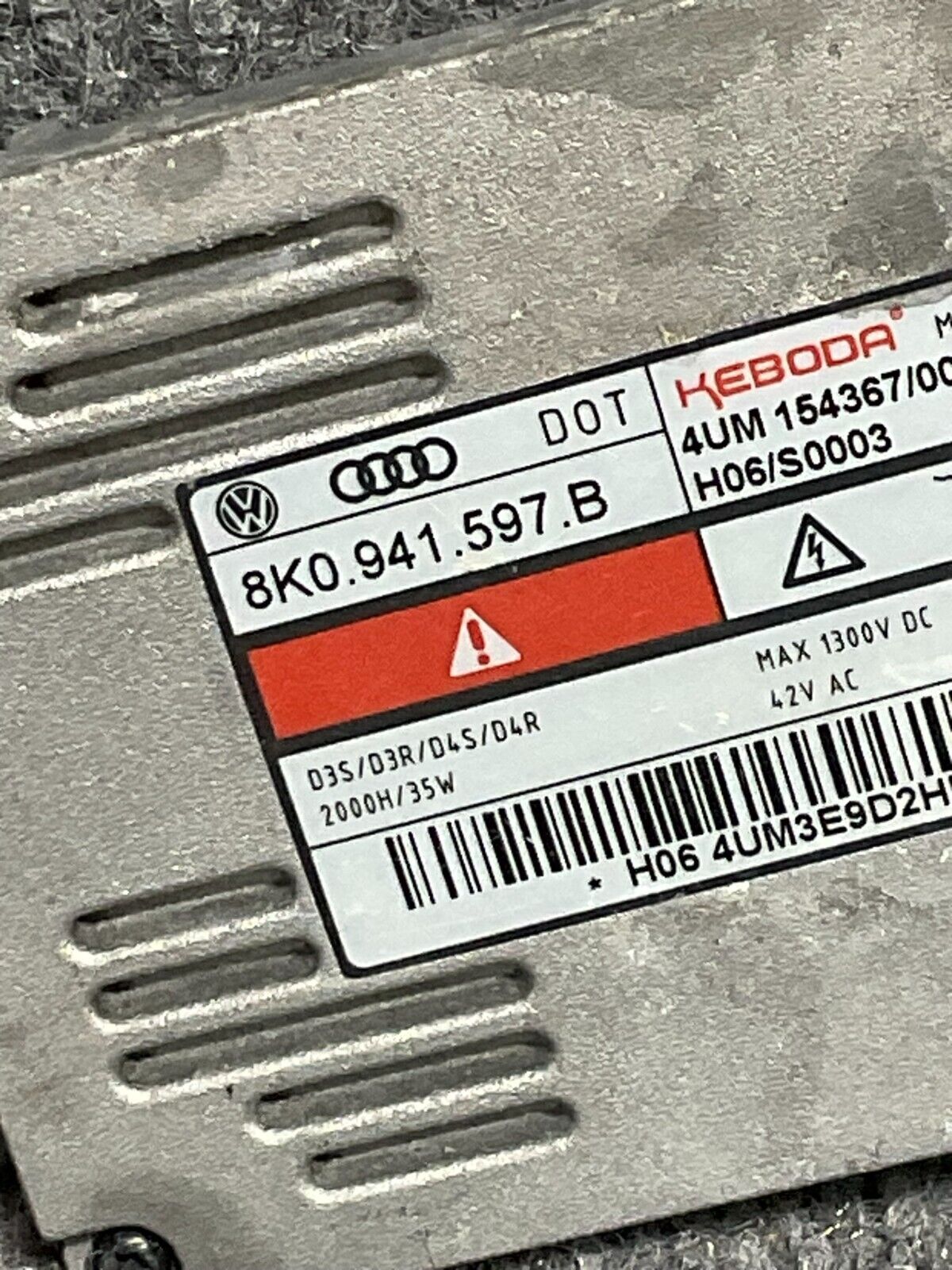 OEM Audi Volkswagen Xenon Ballast HID Module Control Unit Computer 8K0.941.597.B