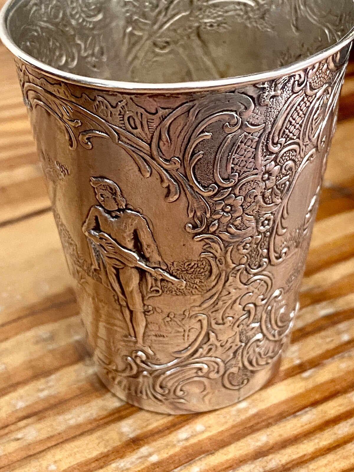 Ludwig Neresheimer German Hanau Repousse Silver Cup 3 Inch