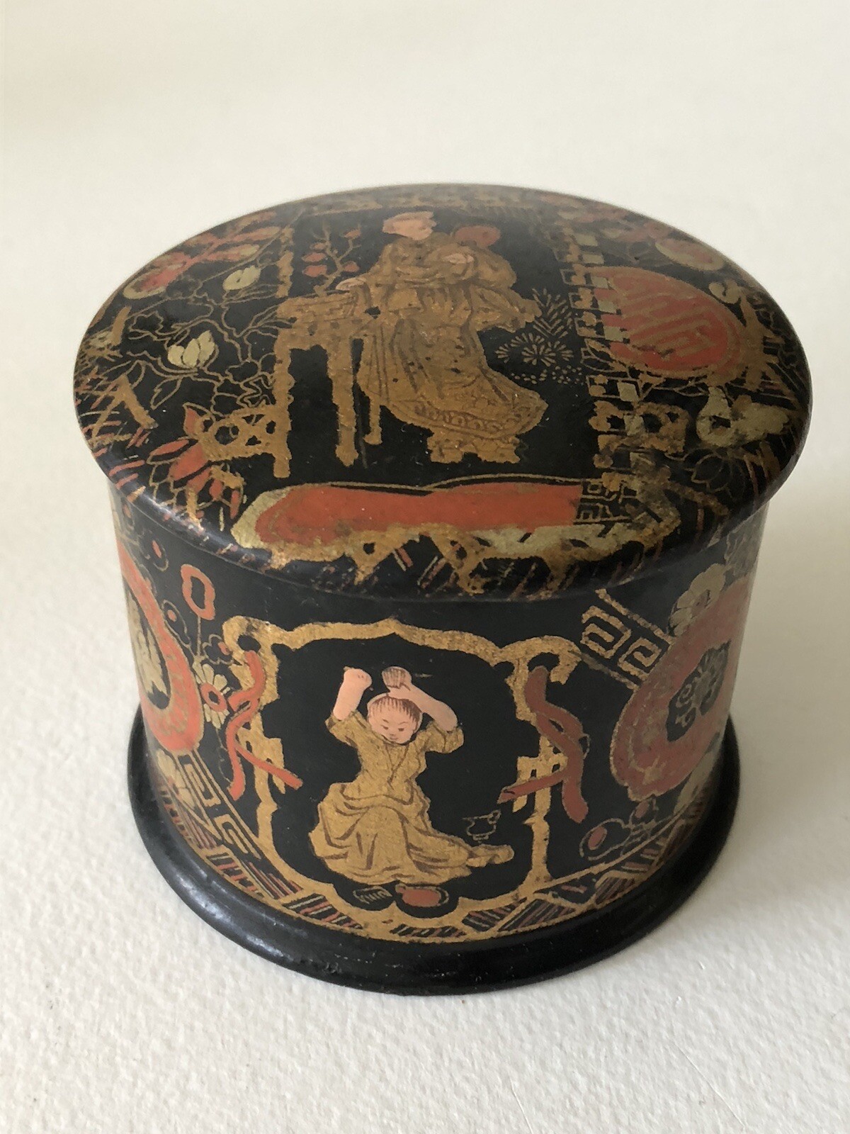 Antique Asian Chinese Japanese Black Lacquer Gold Geisha Girl Vanity Trinket Box