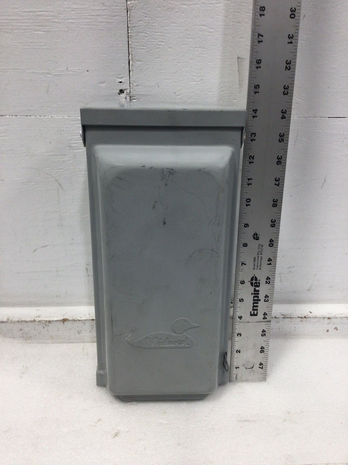 Midwest U050N Outdoor Twist Lock Power Outlet 50A 3 Wire 120/240V Surface Mount