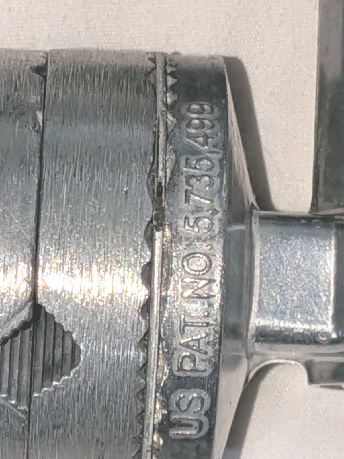 (2) MATTHEWS 429762 Studio Light Hanger Beam CLAMPS w/ MSE Hollywood Grip Heads