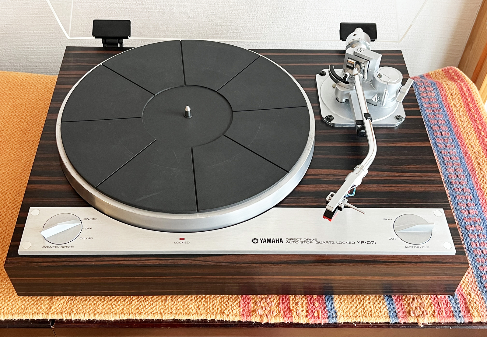 Yamaha YP-D71 Direct Drive Record Player Turntable Confirmed Excellent Operation
