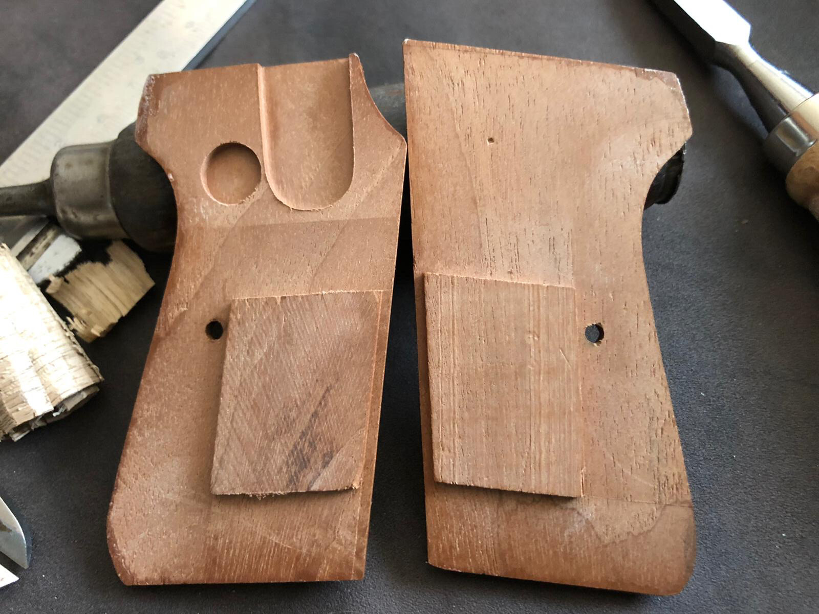 Beretta 1934/1935 7.65mm 32 ACP Turkish Walnut Wood Grips. Handmade. Checkered A