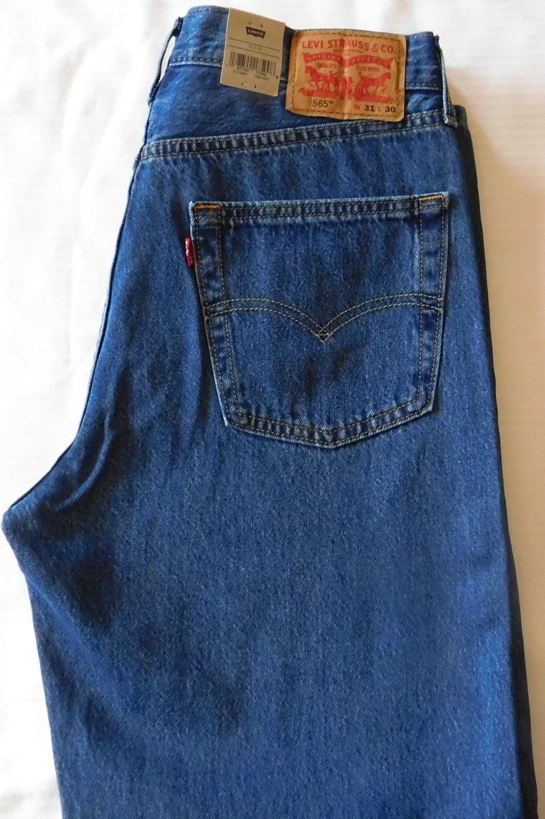 LEVIS 565 97' Loose Straight Jeans Loose Throughout At Waist Props to You Blue