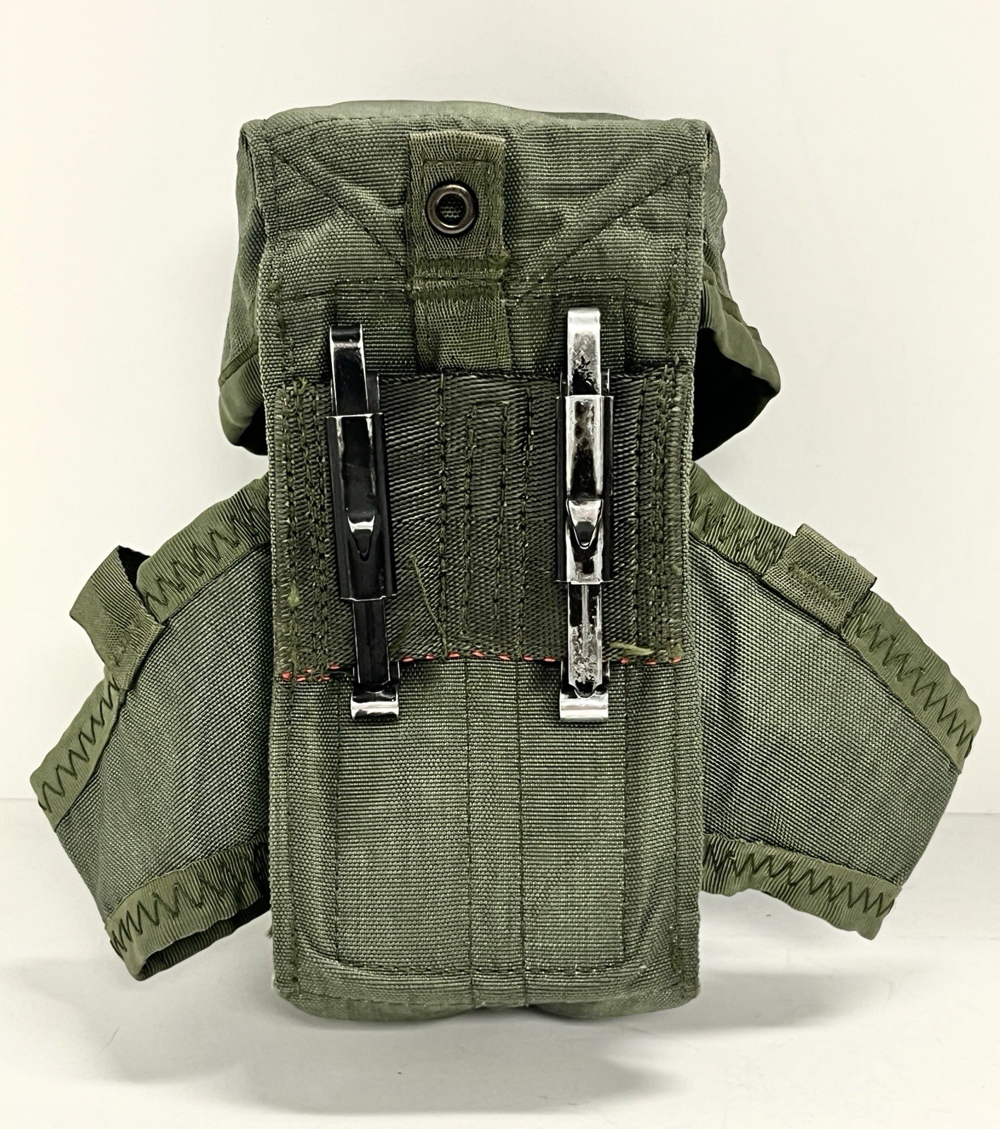 Military Issue ALICE LC1 LC-1 Mag Pouch -- Small Arms Ammo Case -- Great Cond