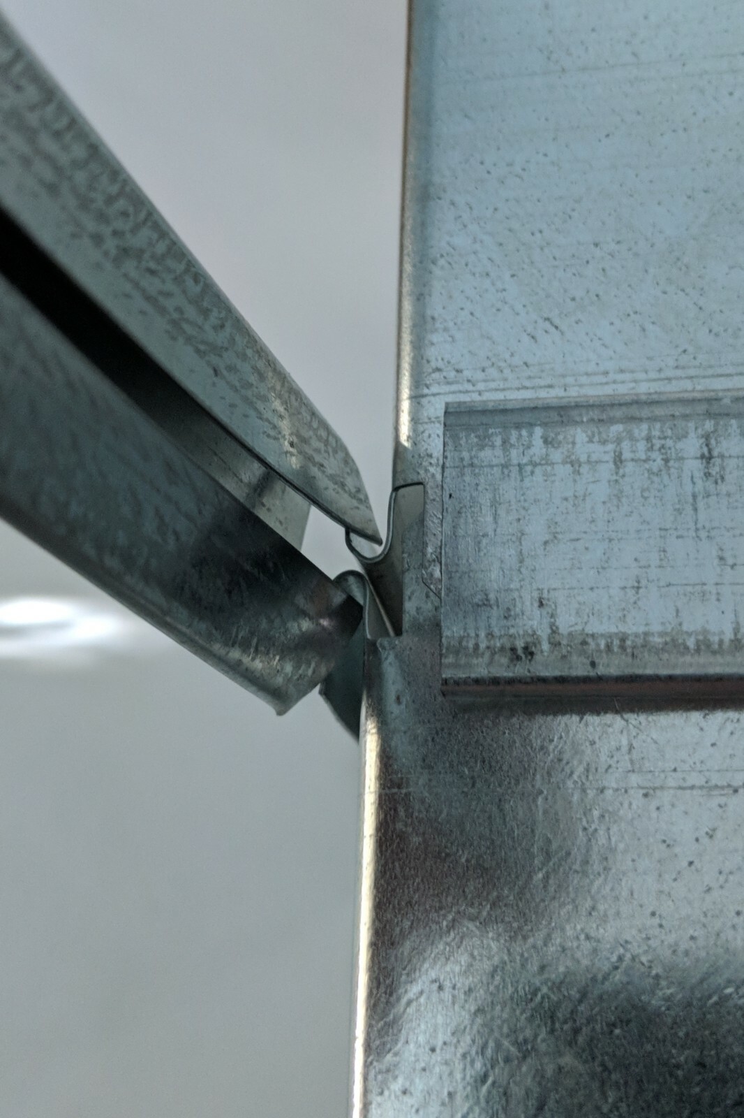 Drive cleat tool in Blue, Red, Gray, Green and Whit.