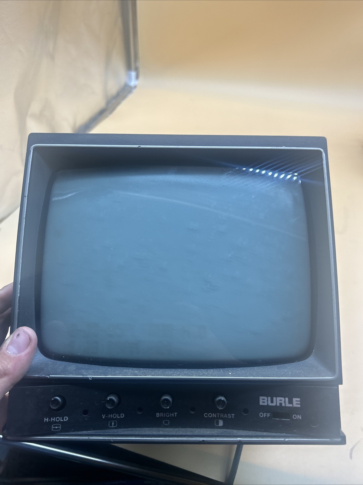 Burle Security TC1910A Video Monitor 9 “CRT Monitor Black White Monochrome Works