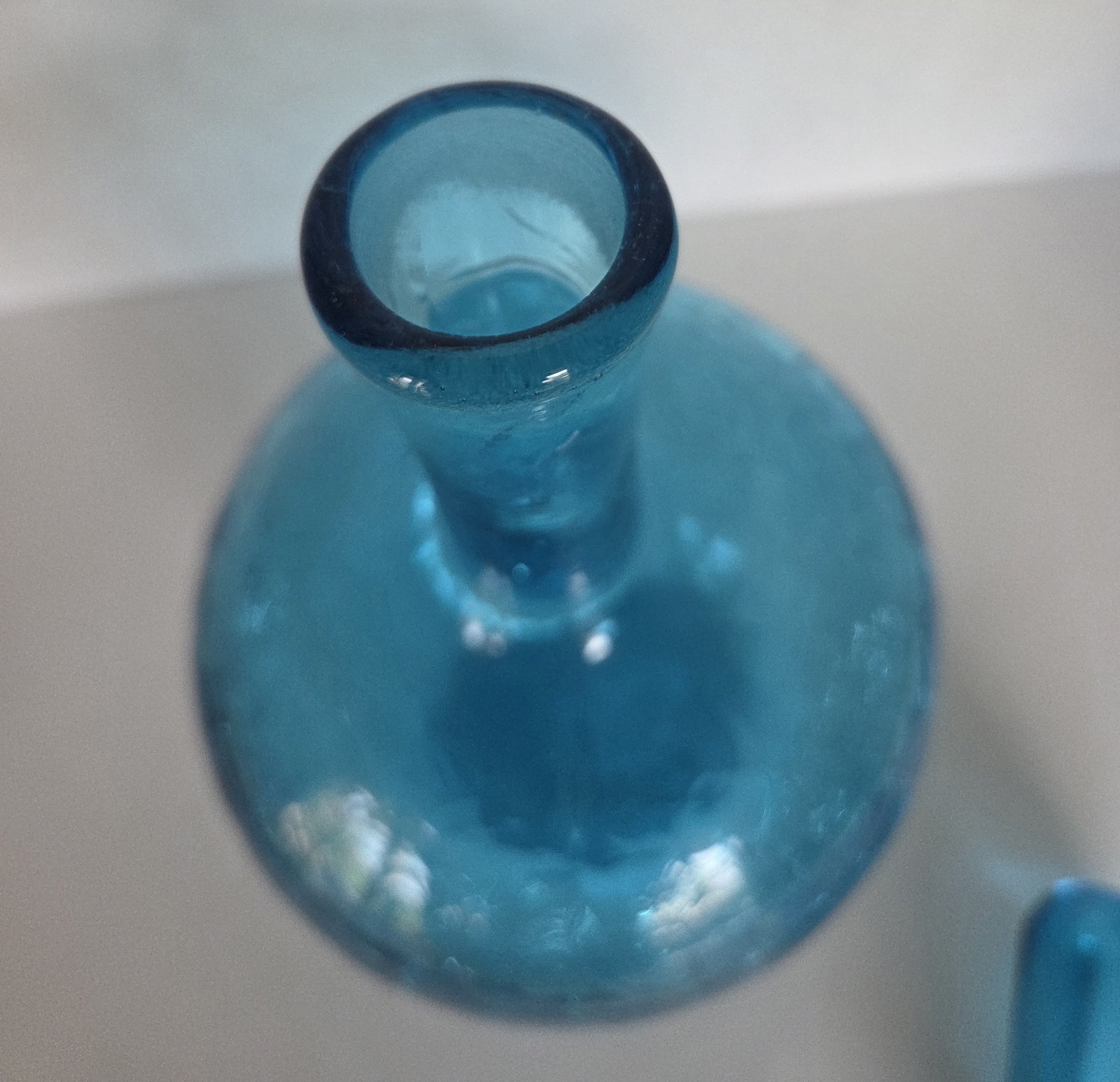 Blenko #657M Turquoise Crackle