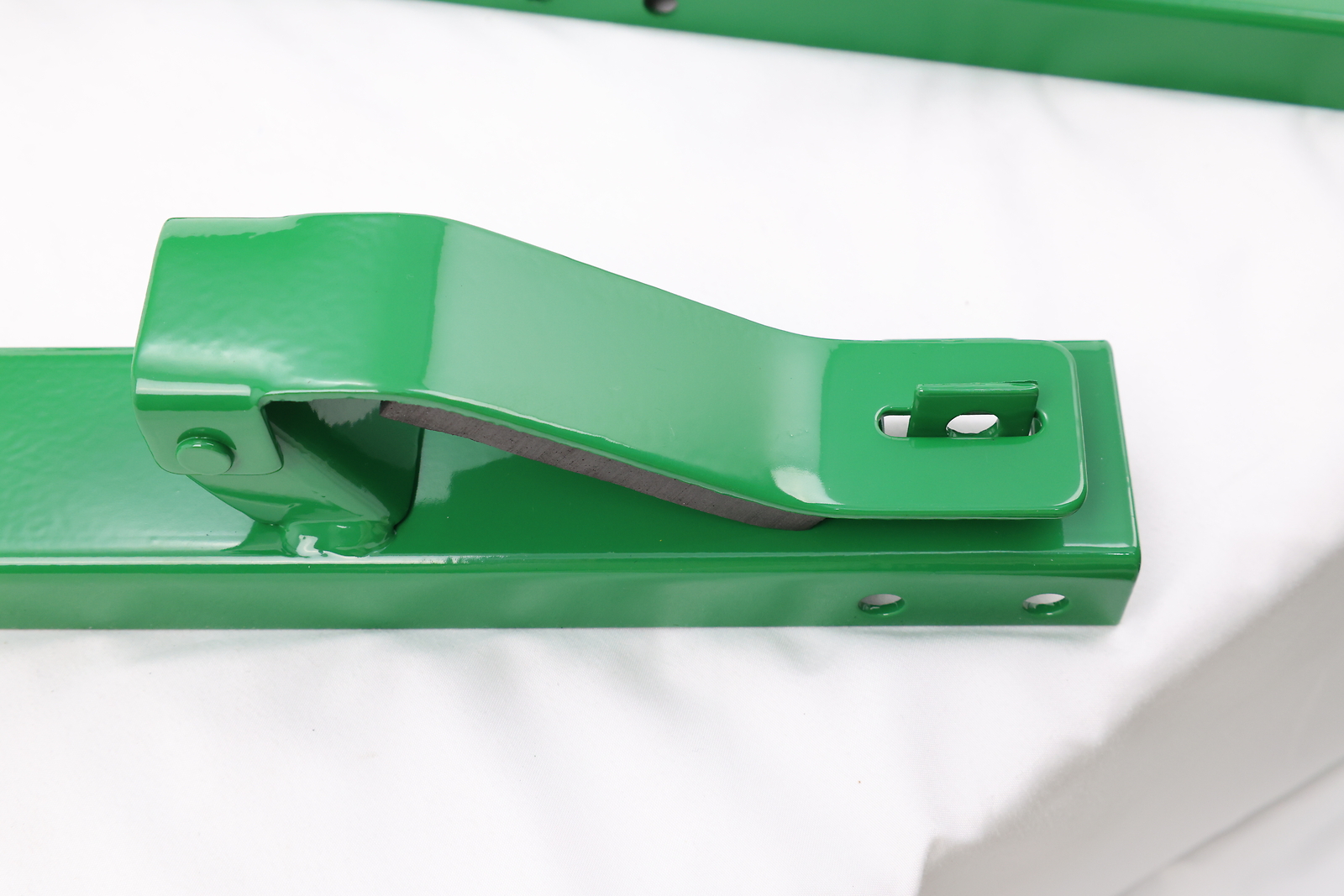 GREEN 3 Place Weedeater Trimmer Racks For OPEN Landscape Truck&Trailer w/ Lock