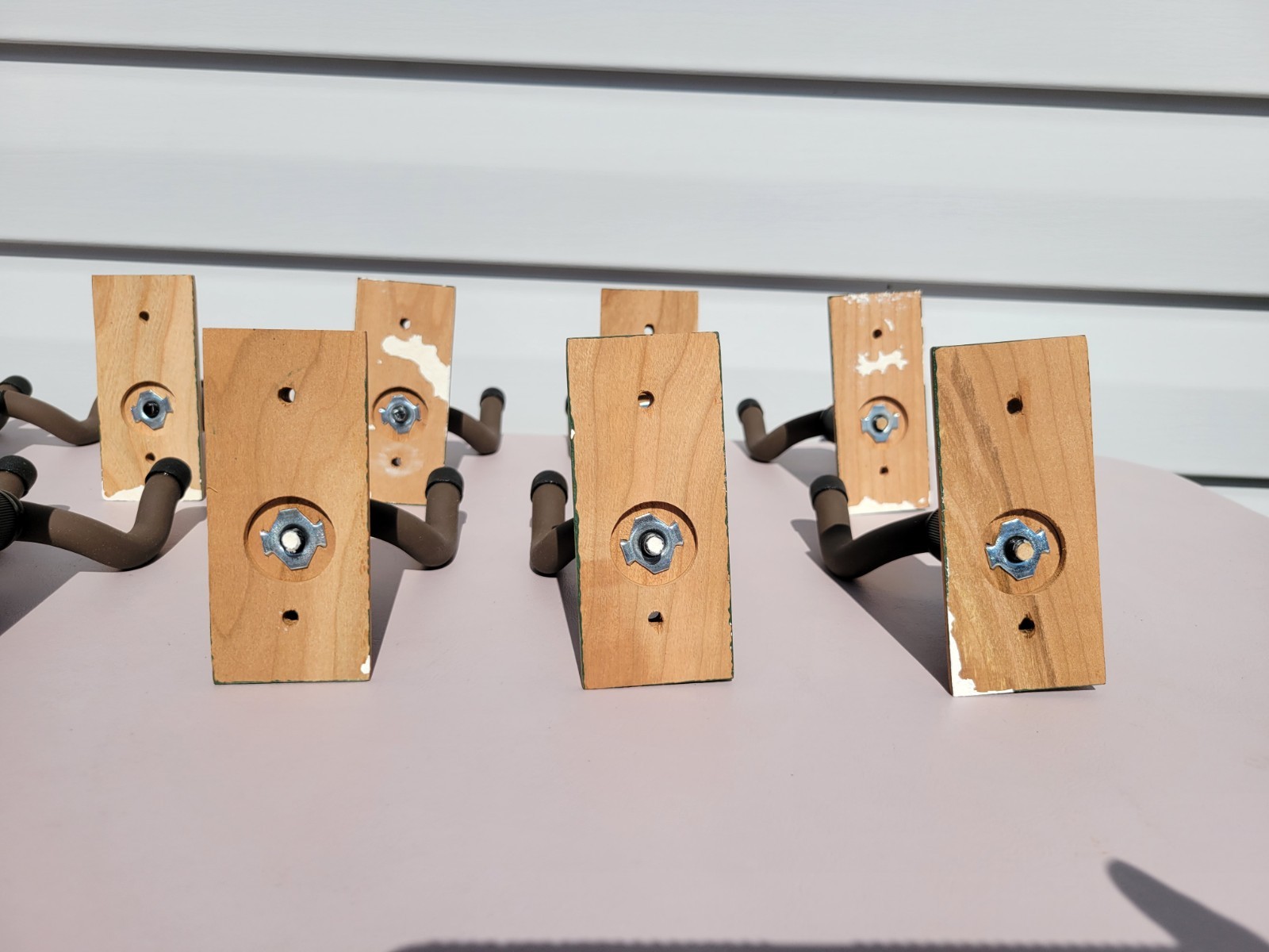 Lot of 10 String Swing CC01 Guitar Hanger Wall Mount Holder with Screws