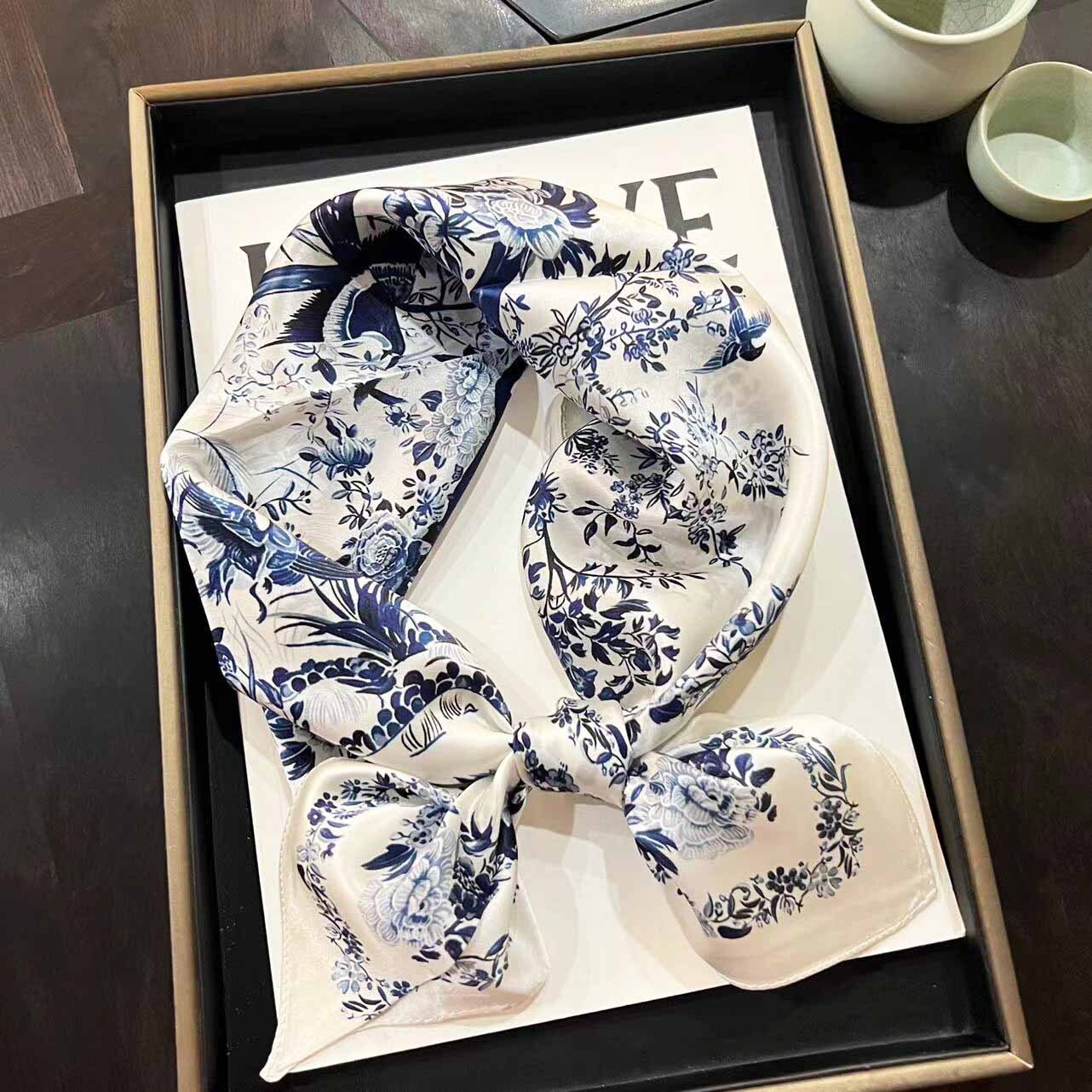 100% Mulberry Silk 27" Square Scarf Women Neckerchief Bandana White Flower Birds