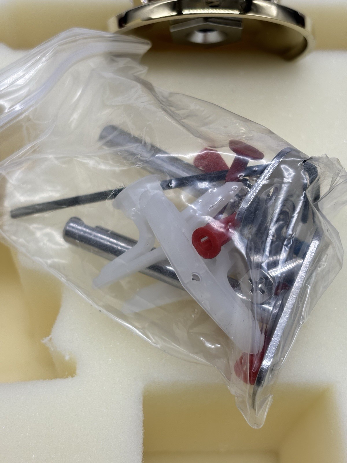 Baldwin Brass Polished Brass Tissue Roll Holder PEYTON NIB