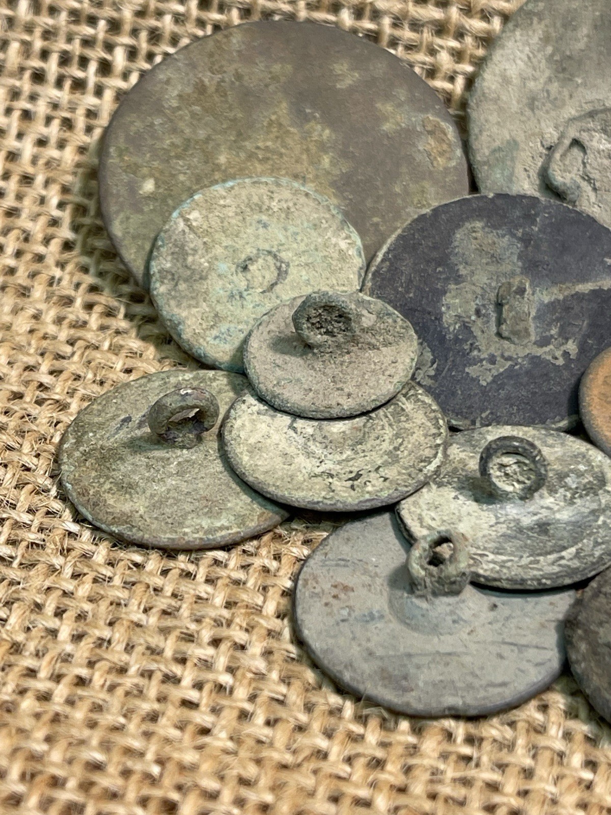 Dug Rev War Buttons From Charleston South Carolina Colonial American