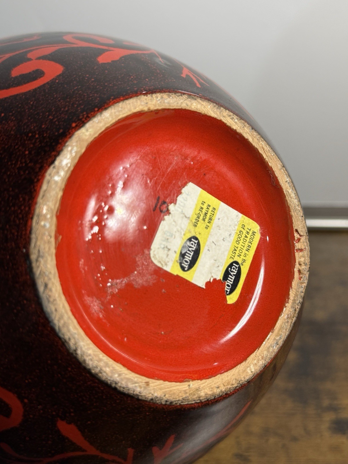 Vintage MCM Raymor Italy Pottery Vase Red & Black Beautiful Pattern MCM - Rare!