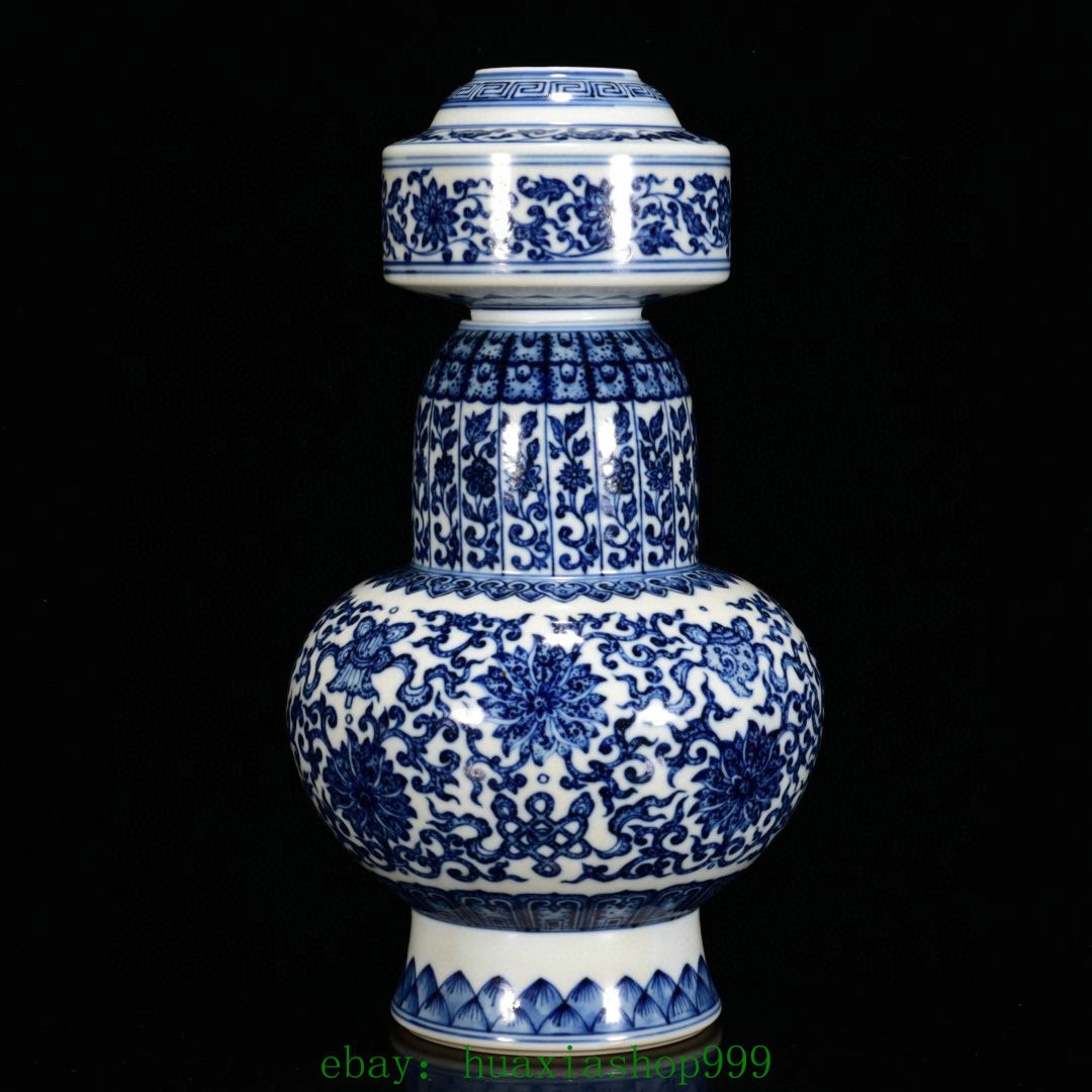 11.4"Old Qianlong Marked Blue White Porcelain Lotus Flower Pattern Bottle Vase