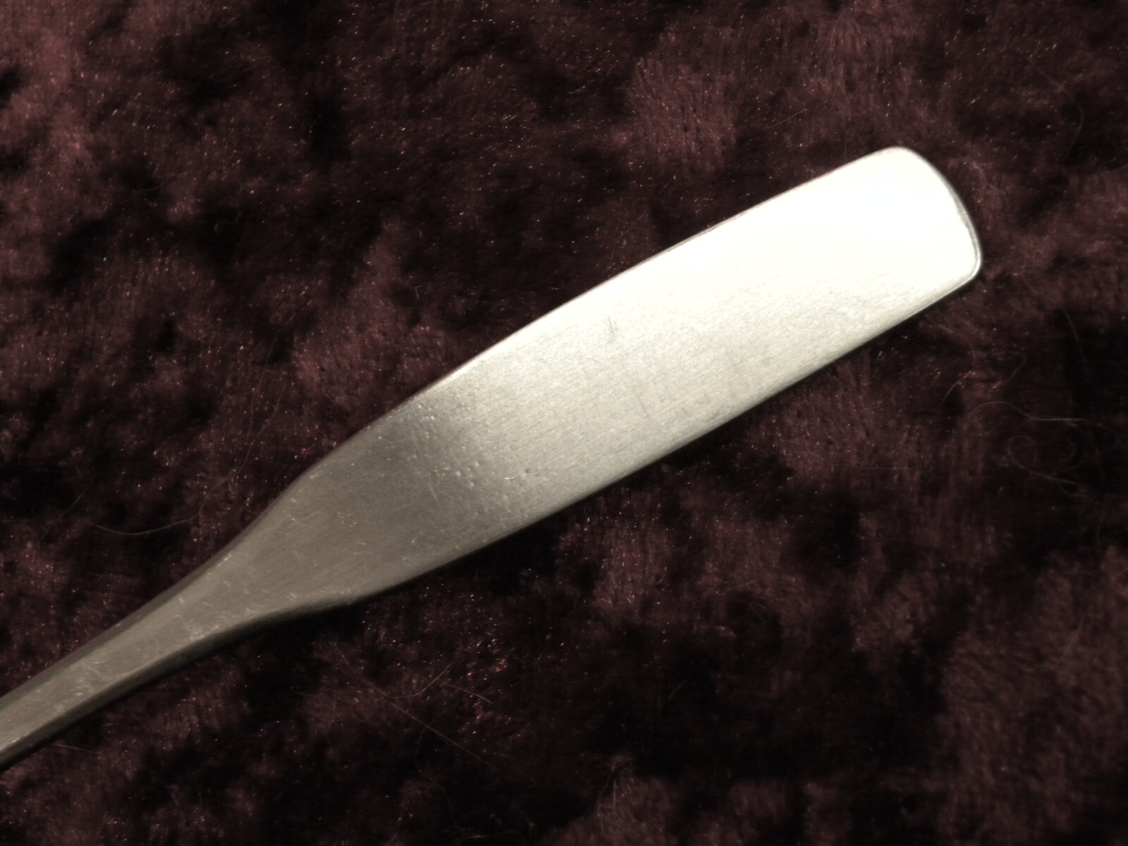 Paul Revere 2 Hollow Pistol Grip Dinner Knives Oneida Community Stainless USA