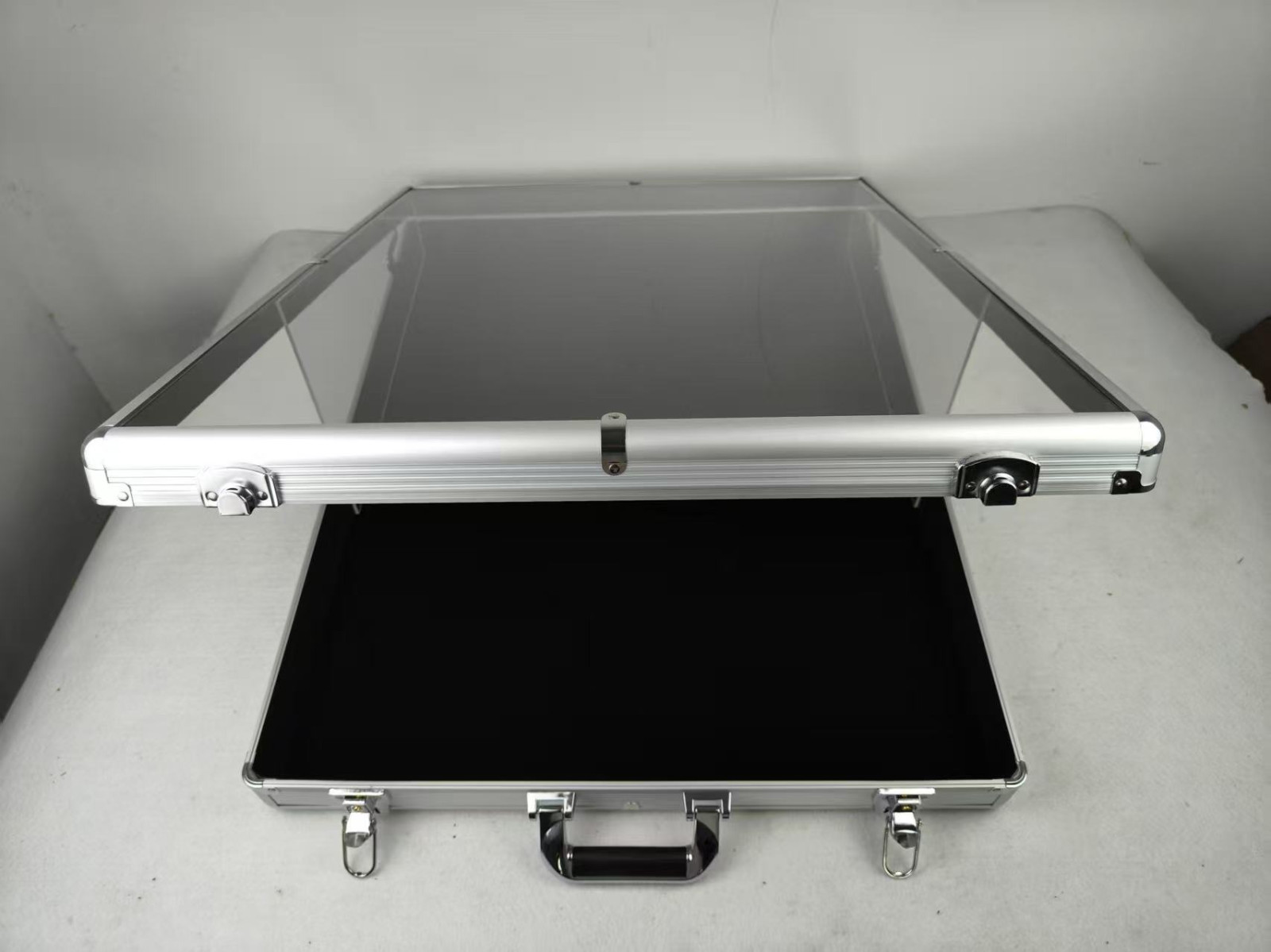 Portable End Opening Display Showcase with Clear Lid for Trade Show &Collectible