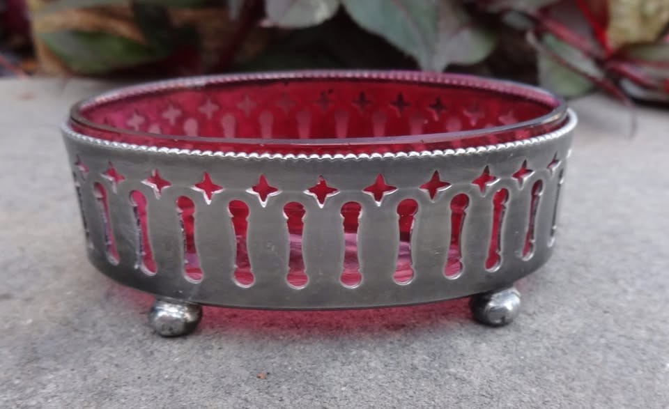 Openwork Silverplated Open Salt Dip, Cellar, Dish w/Cranberry Red Glass Liner!