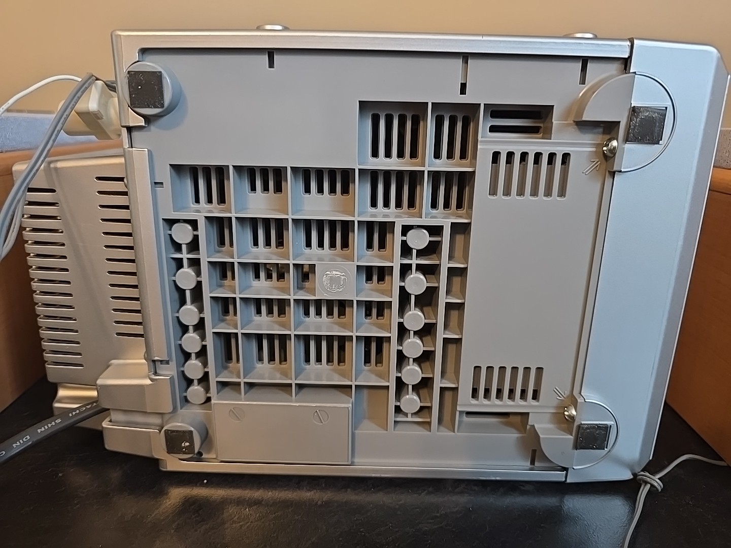 Sony Bookshelf Stereo System CMT-NE3 CD Cassette Tape AM FM Tested