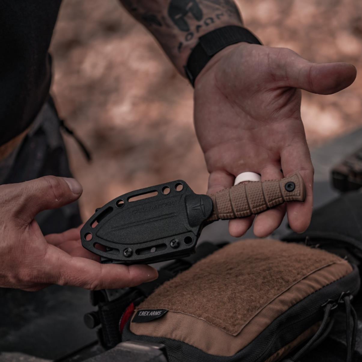 TAKUMITAK 6.5" Full Tang Tactical EDC Fixed Blade Knives w/ MOLLE Webbing Clip