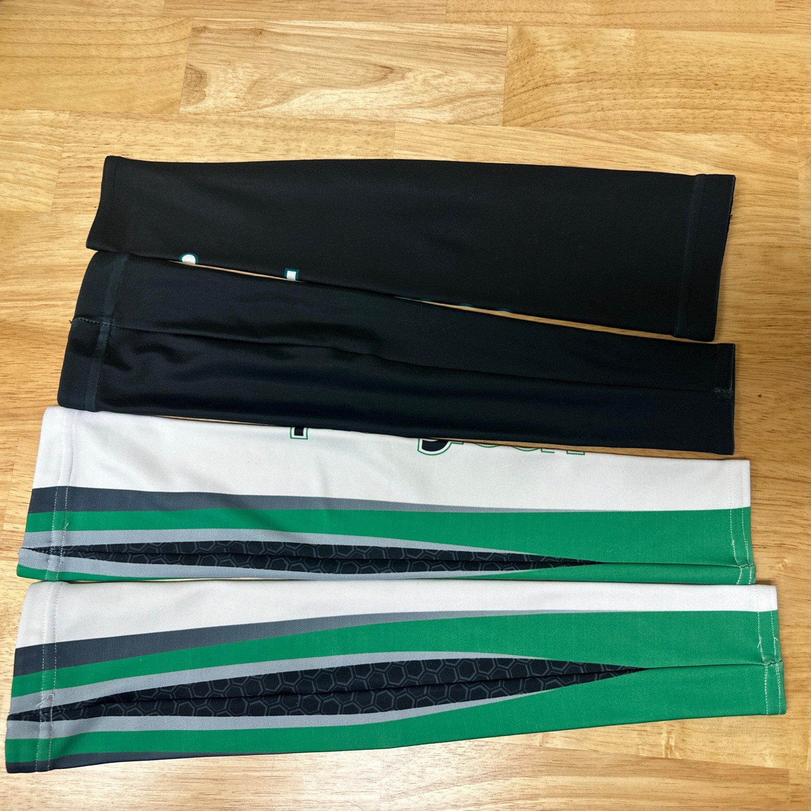 Team Simply Green Cycling arm warmers SML Voler Thermal Lot of 2 Sets Made In US