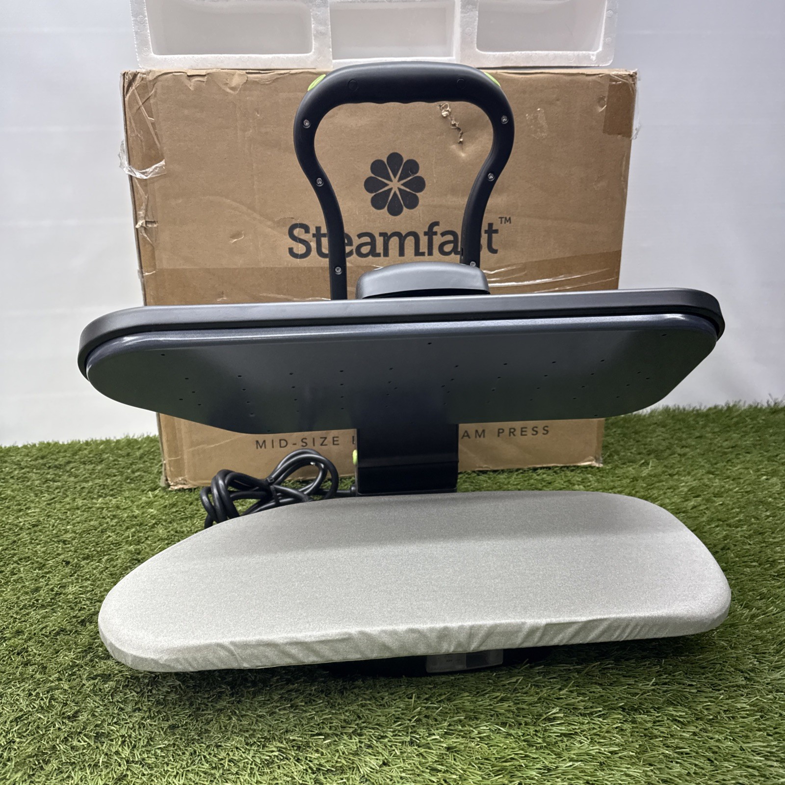 Steamfast SF-623 1500W Mid-Size Fabric Steam Press Iron - Open Box