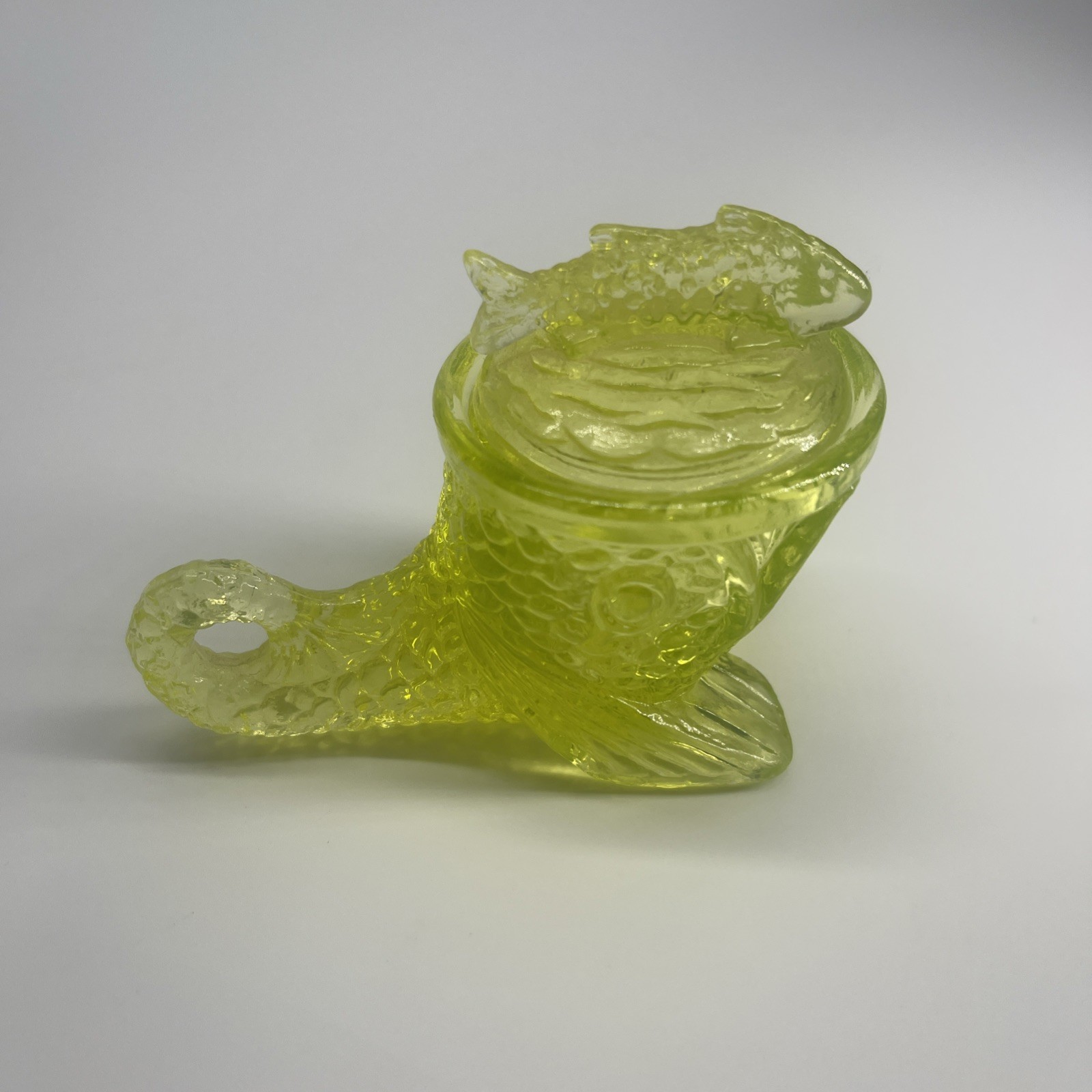 Summit Vaseline Dolphin Fish Whale Salt Cellar w_Lid 3.5" Uranium Topaz Canary