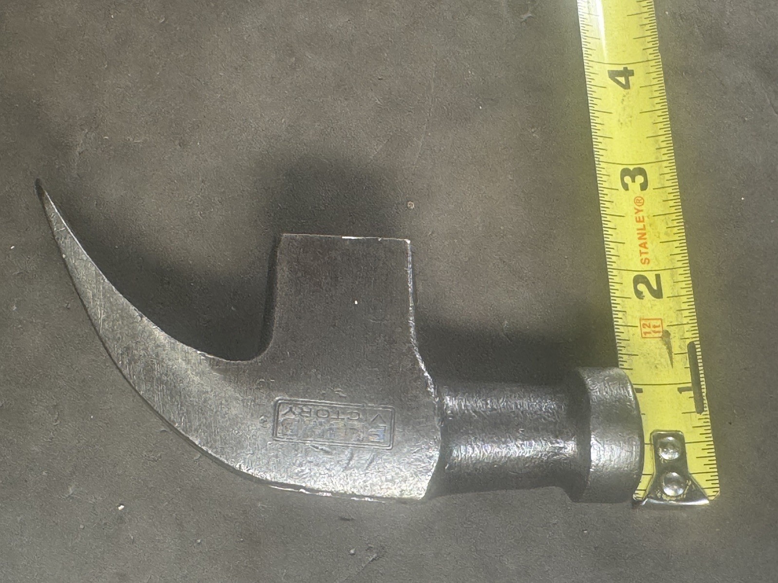 Vintage PLUMB VICTORY Curved Claw Hammer 16 oz. Head Nice Condition