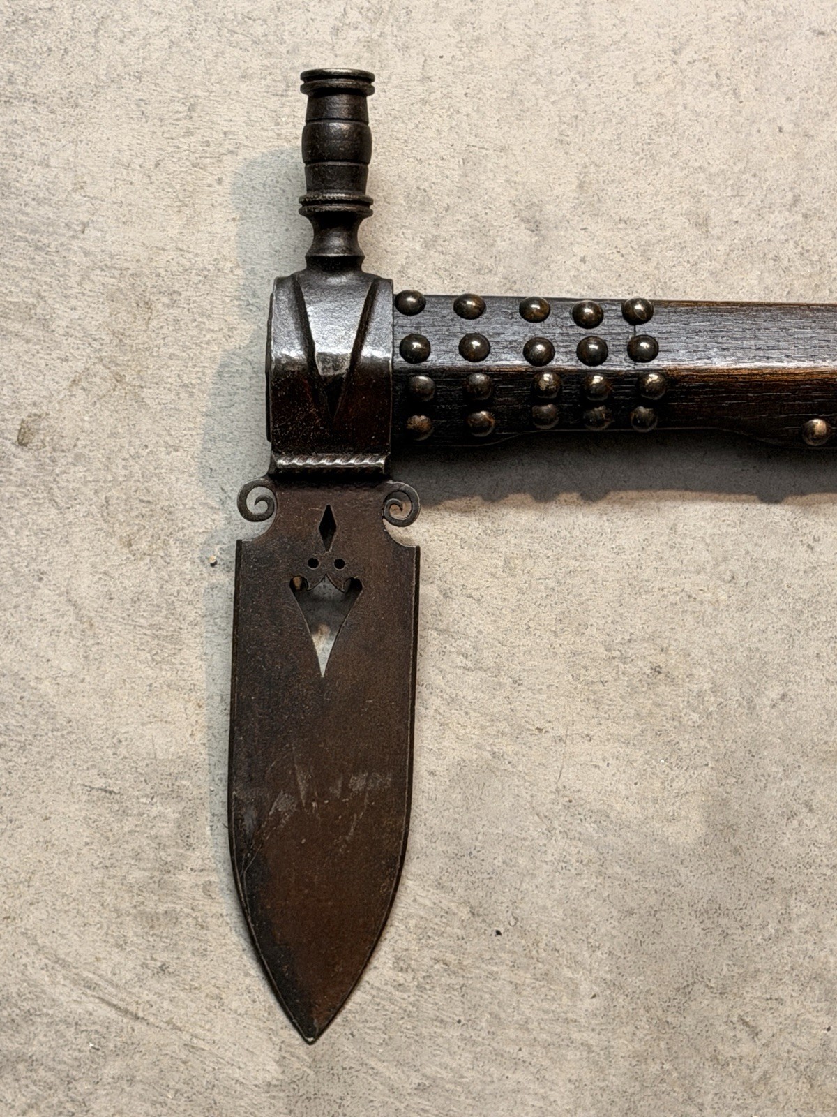 1800’s Native American Lakota (Sioux) Knife–Tomahawk with Beaded Drop