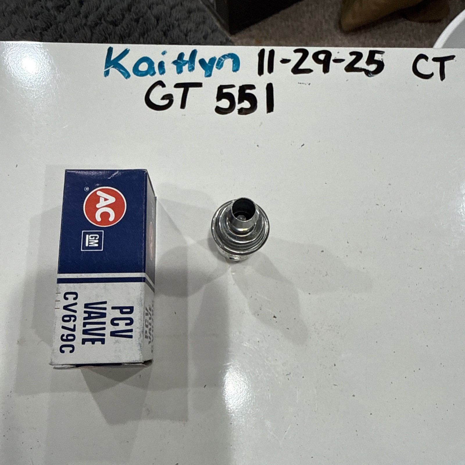 (1) Acdelco Ac CV679C  PCV Valve Brand New Genuine , GM # 6421972, NOS