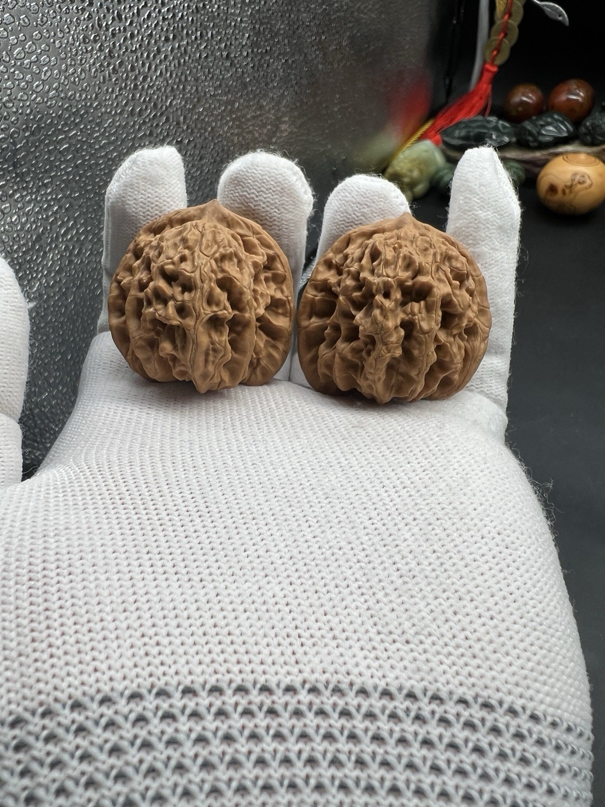 Pair of Match Chinese Health Walnut Collection 39×38×38mm精配文玩核桃 ～全品无名小众