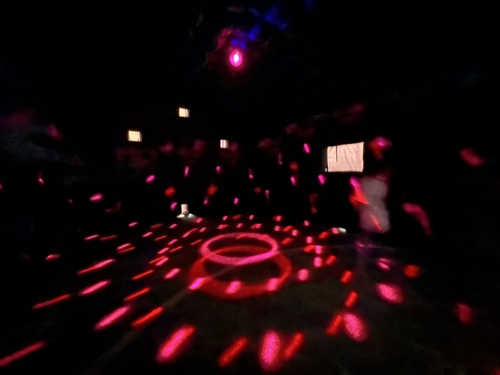 NEW Portable Inflatable CubeLounge Party Waterproof Nightclub House Disco Tent