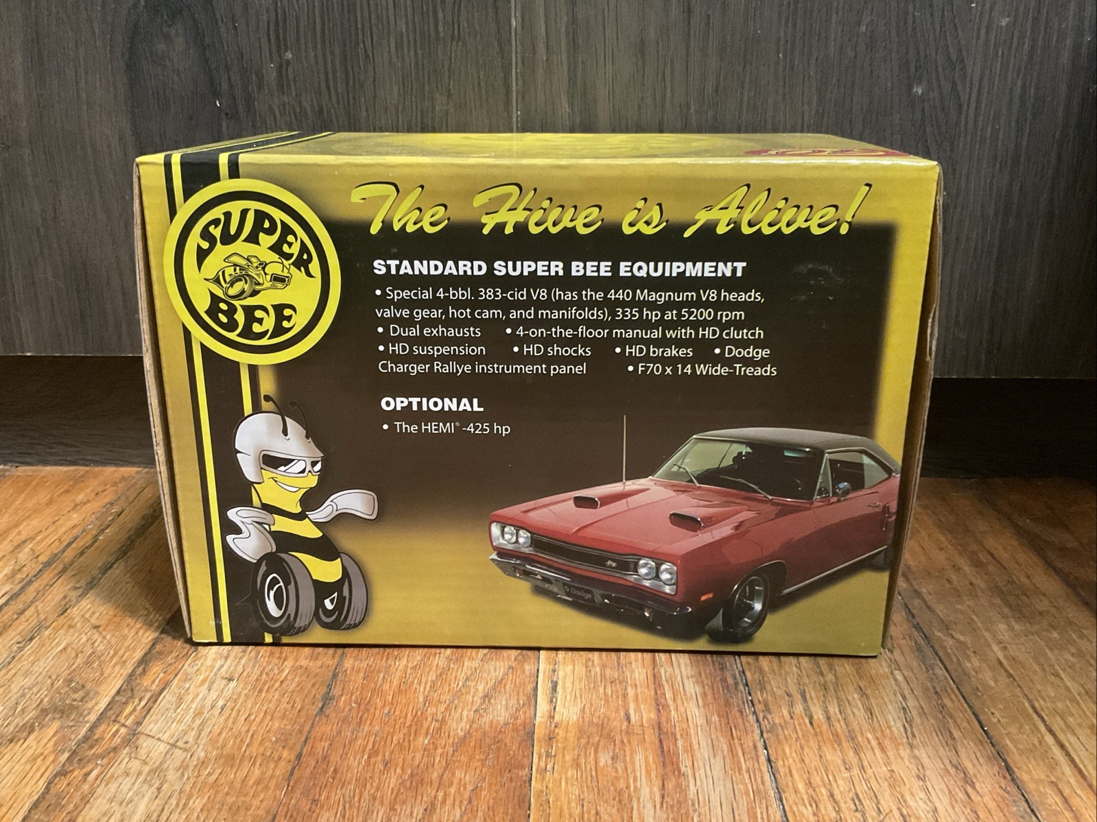 New Dodge Super Bee Bobblehead Purple Plum Bent Rod Garage Shaker Mopar