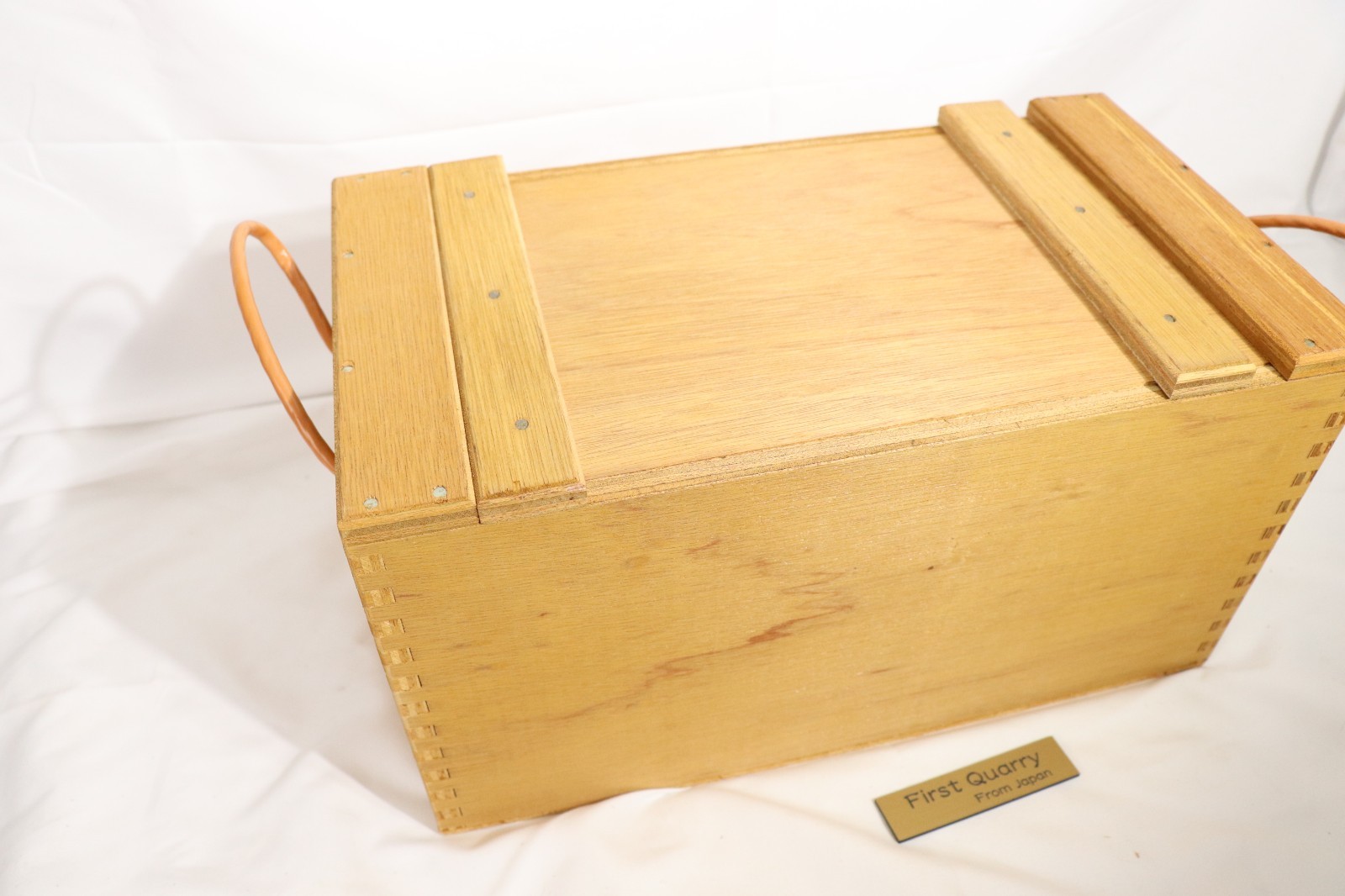 Makita 9741SP1 Wheel Sander 100V 120mm with Wire Brush Wheel New