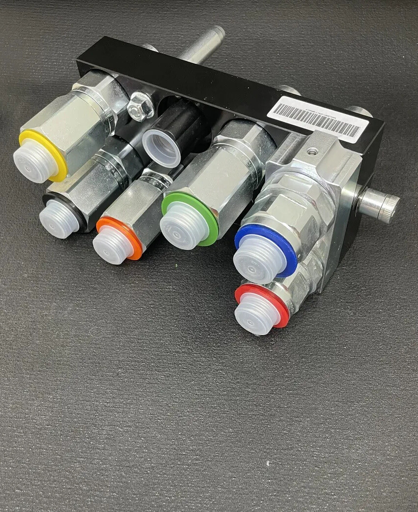 Faster P808M Hydraulic Quick Connect Coupler John Deere AW36422