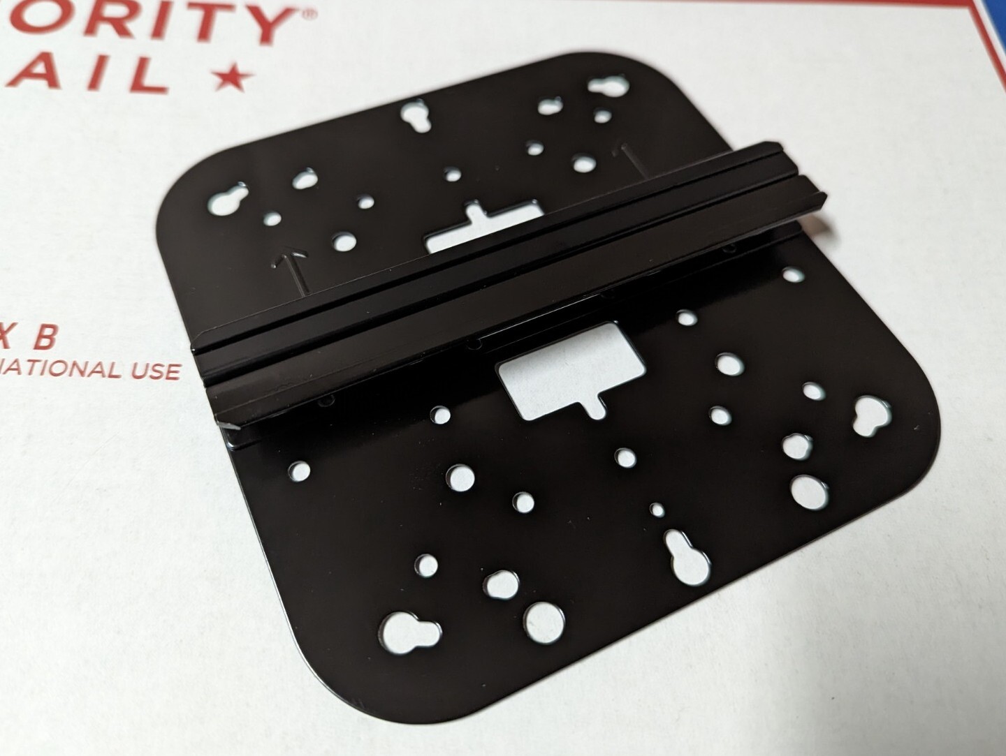 HPE Aruba AP-MNT-E AP Type E R3J19A Flat Surface Mount AP- 505 515 535 555