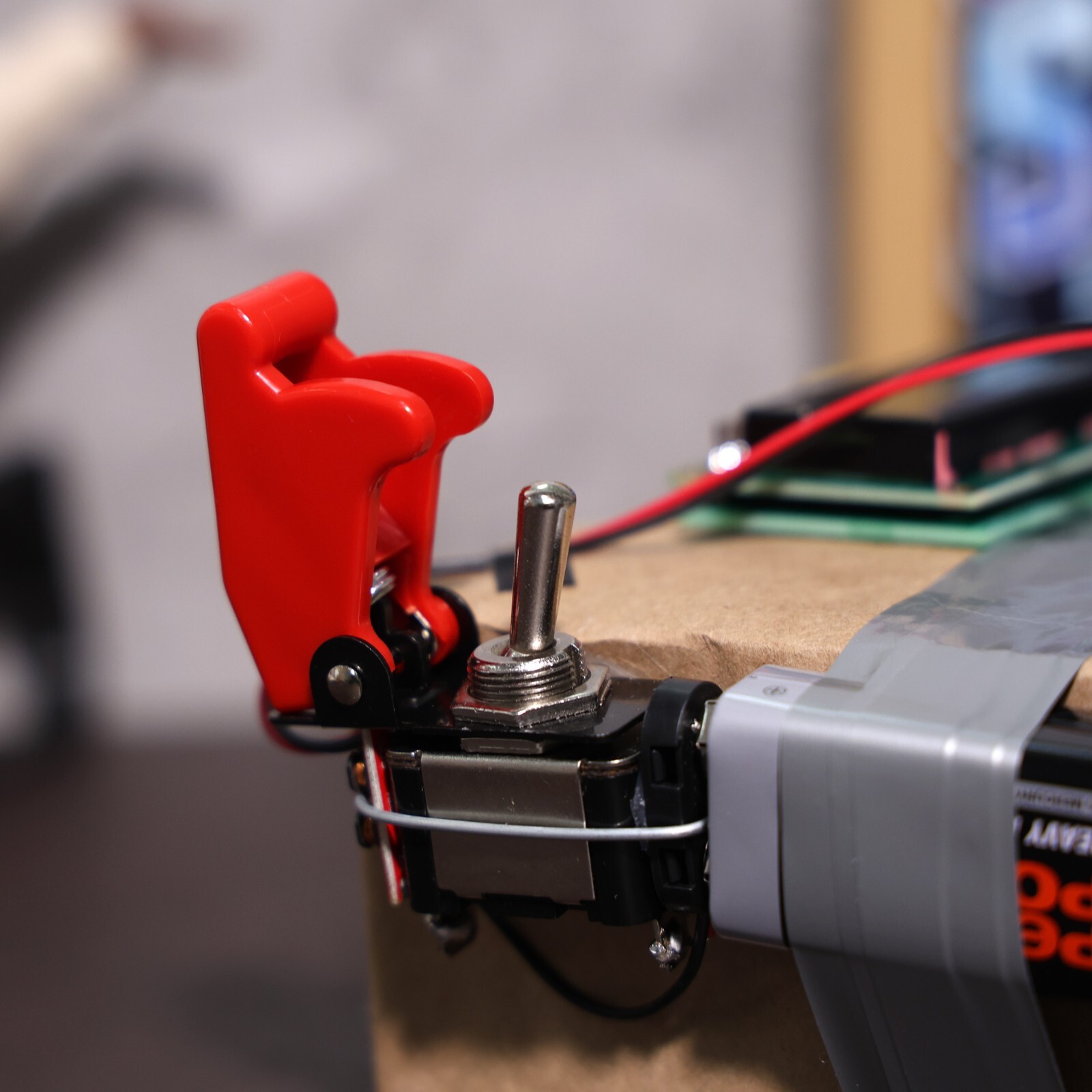 CS:GO C4 Bomb Timer Replica DIY Gaming Gadget Counter-Strike Cosplay Prop