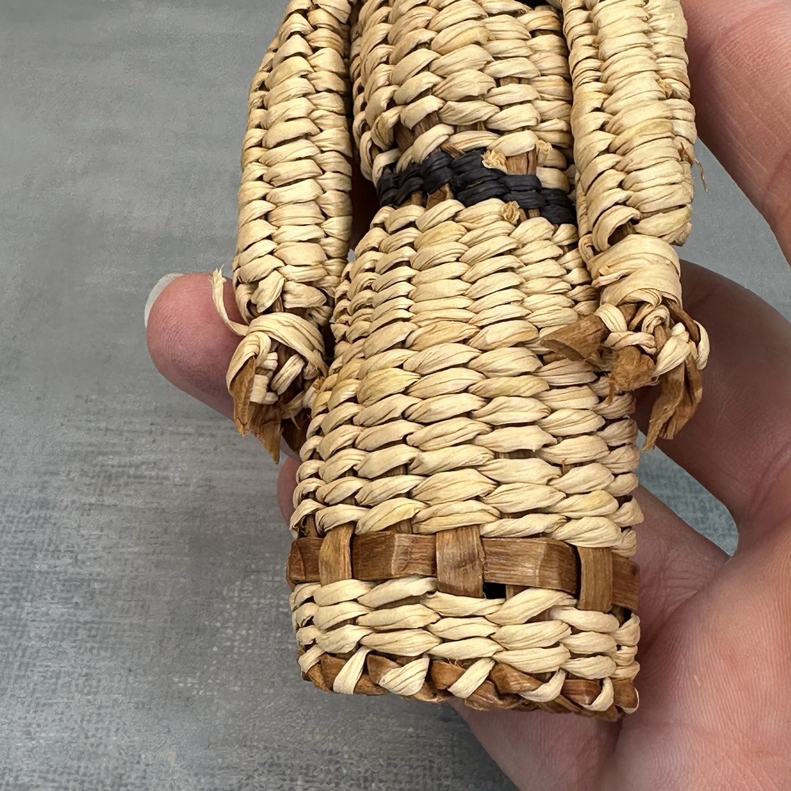 Vintage Native American Skokomish / Yakama Basketry Basket Doll Woman Dress 6”