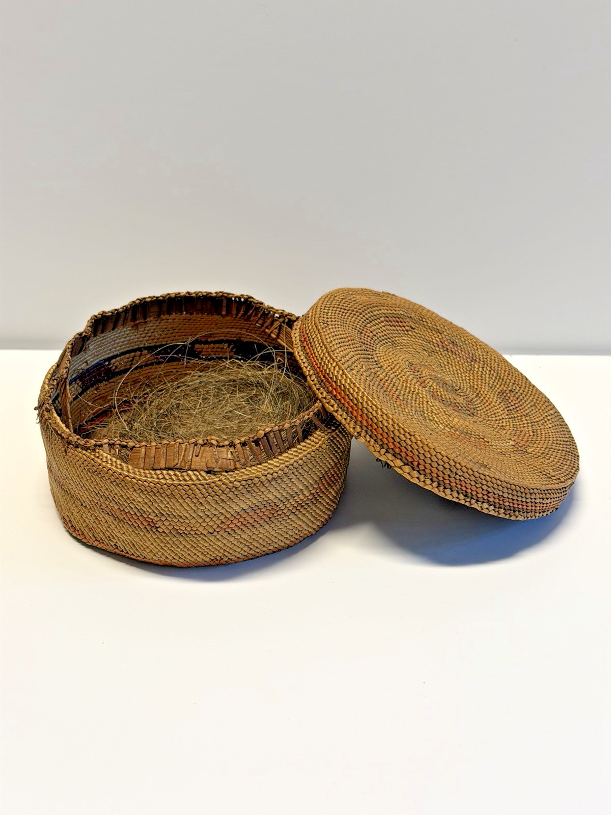 Antique Native American Indian Makah Lidded Woven Basket; Late 1890's; Lot #G7