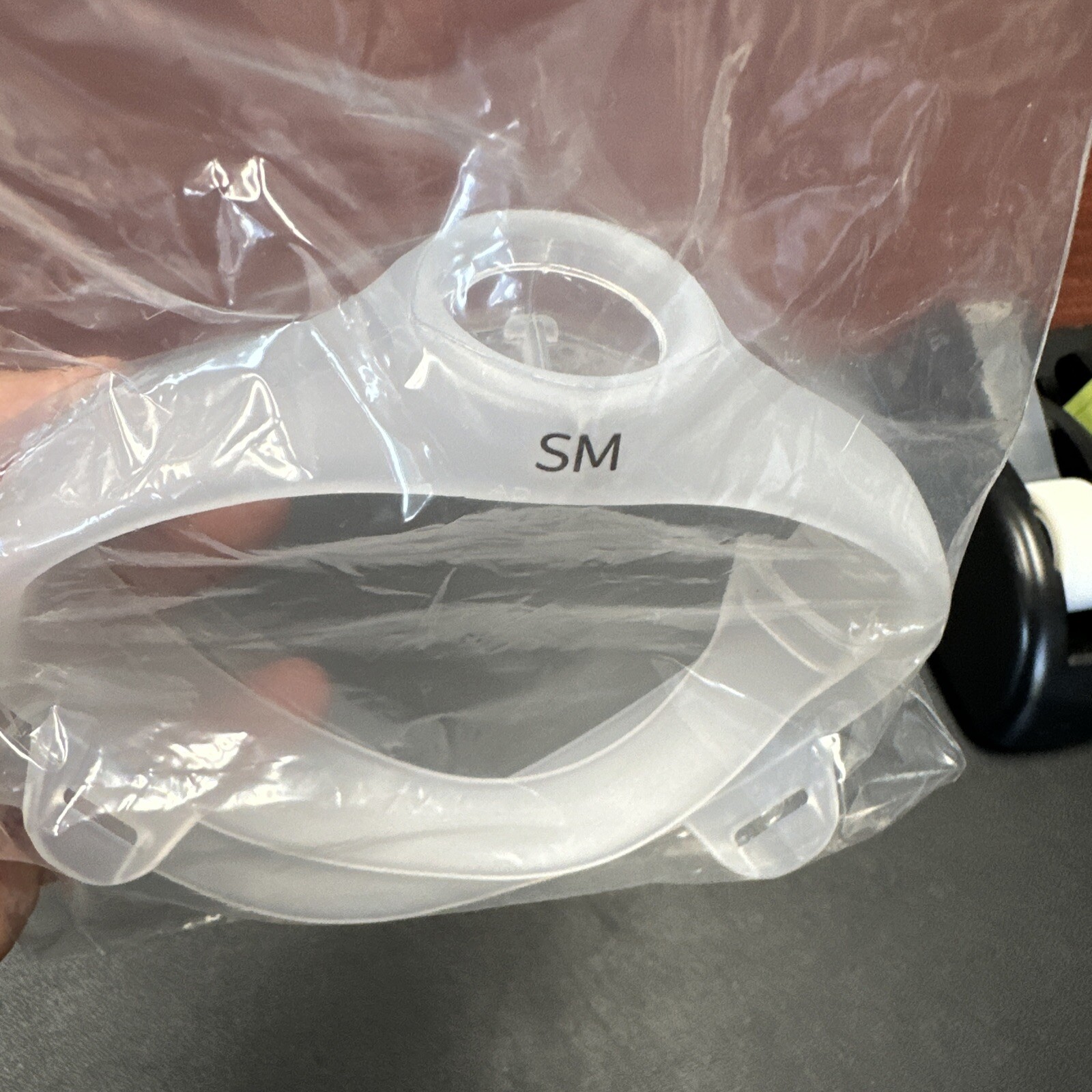 Respironics DreamWear Small Frame. Model 1116745. New