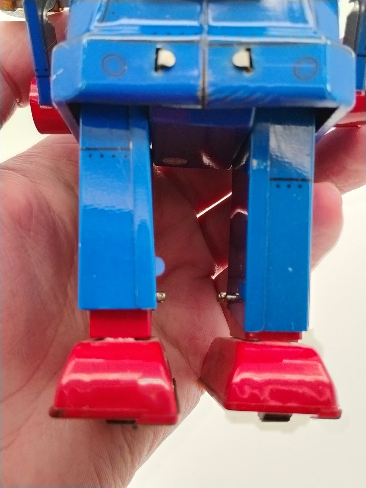 Unbranded No. MS403 Wind-Up 7" Walking Blue Space Robot, Working Partially