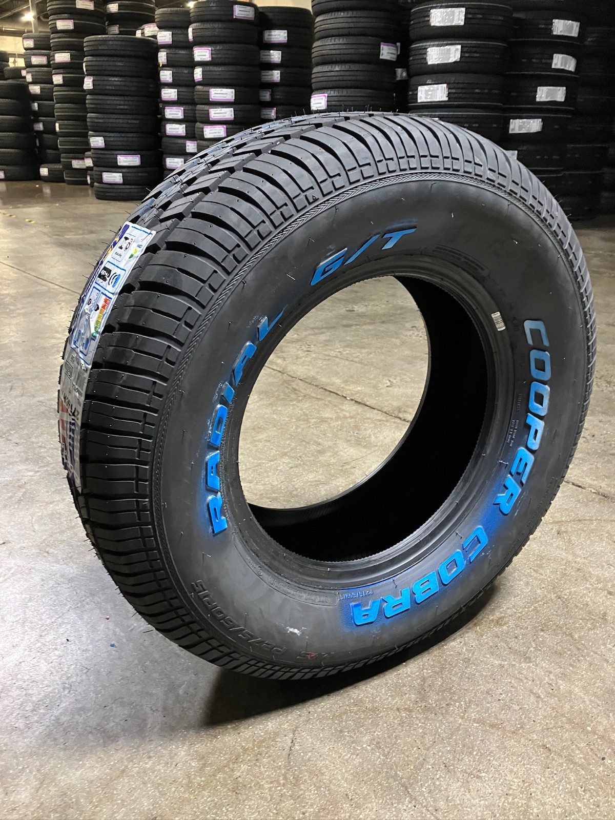 2 New 275 60 15 Cooper Cobra Radial G/T Raised White Letter All Season Tires