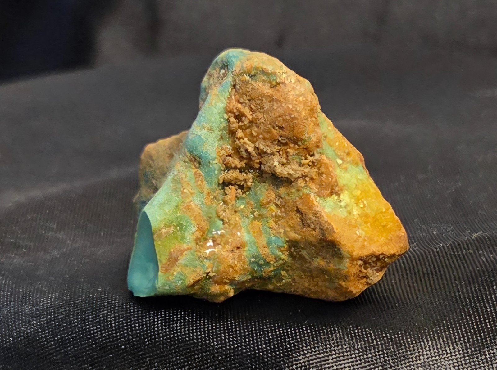 TURQUOISE KINGMAN ROUGH 51 GMS